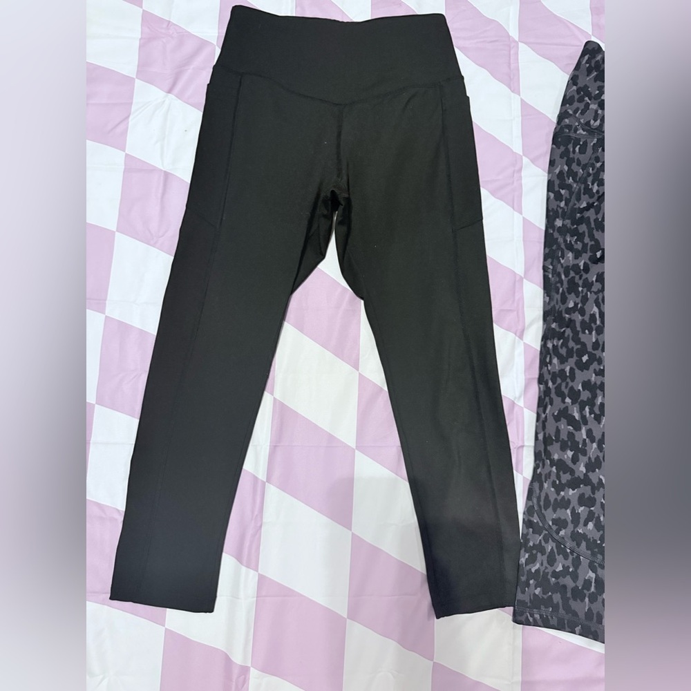 Small Activewear Bundle - image 5